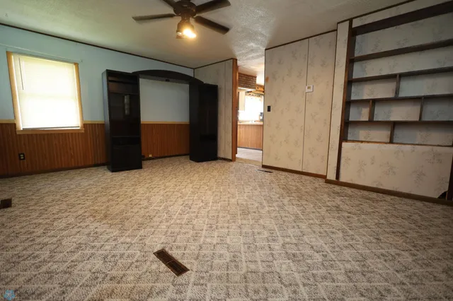 $119,000 | 403 Pacific Avenue, Buxton, ND 58218