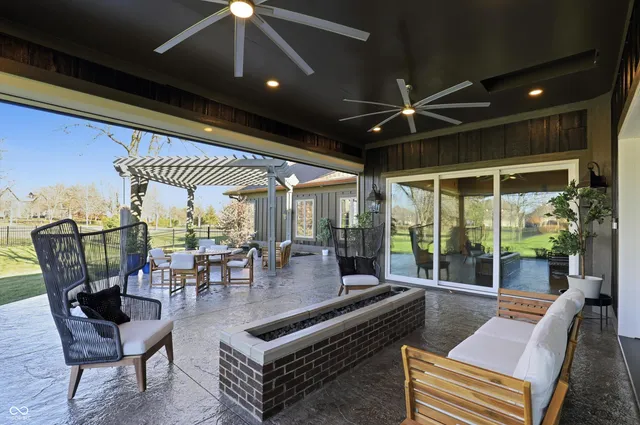 $3,775,000 | 11710 Cold Creek Court, Zionsville, IN 46077