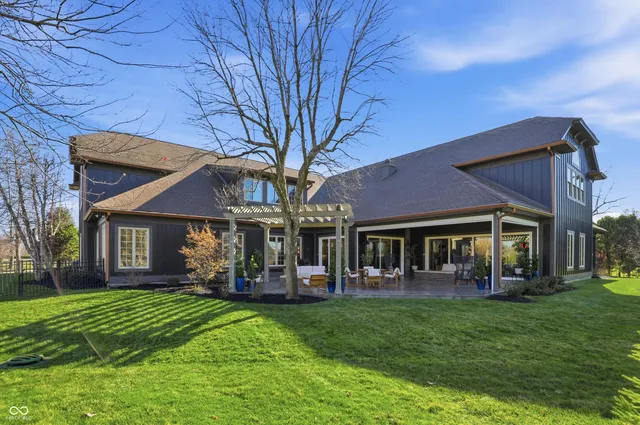 $3,775,000 | 11710 Cold Creek Court, Zionsville, IN 46077