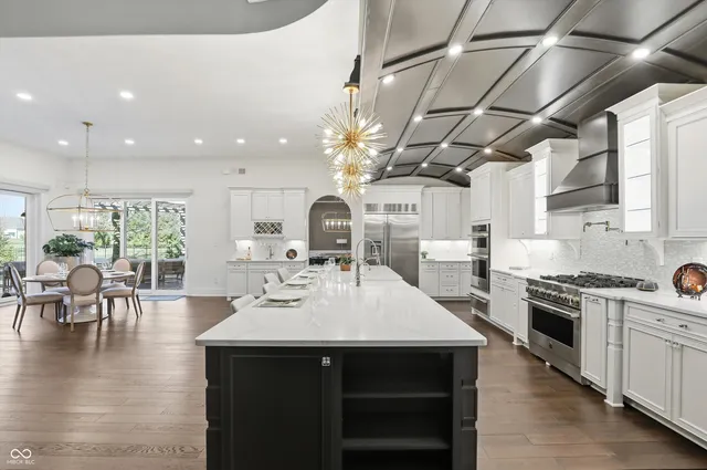 $3,775,000 | 11710 Cold Creek Court, Zionsville, IN 46077