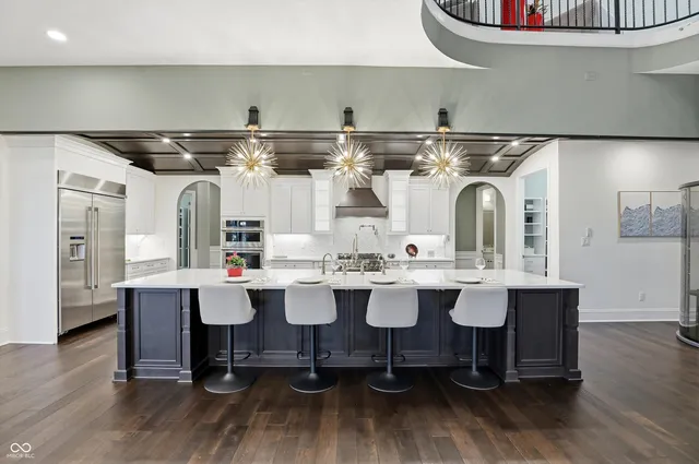 $3,775,000 | 11710 Cold Creek Court, Zionsville, IN 46077