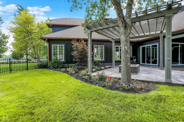 $3,775,000 | 11710 Cold Creek Court, Zionsville, IN 46077