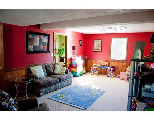 71 Valleyview Road Scenery Hill, PA 15360 - Photo 12 of 18 Den/Family/Great Room.