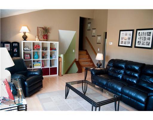 71 Valleyview Road Scenery Hill, PA 15360 - Photo 5 of 18 Living Room.