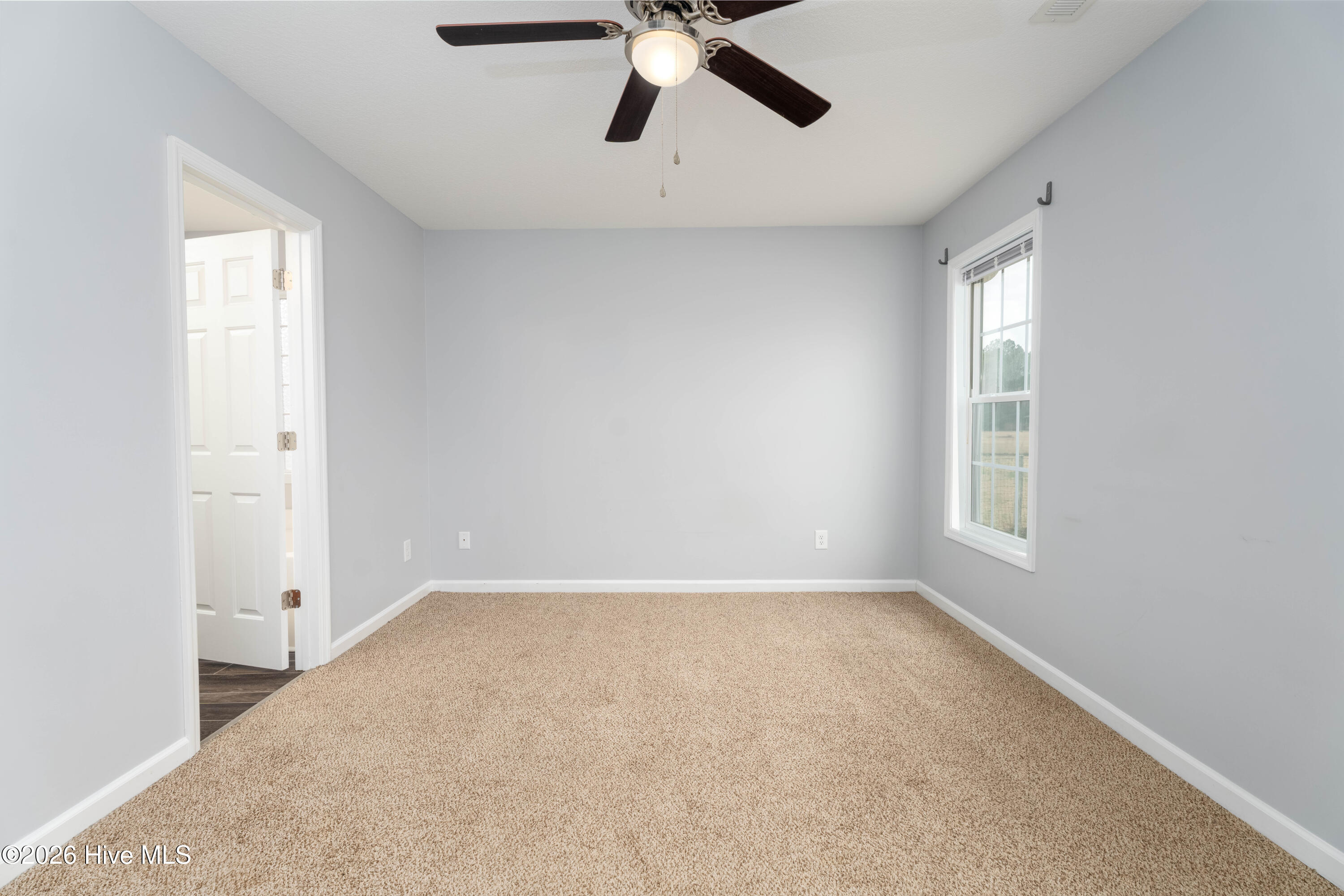 375 Nine Mile Road Maple Hill, NC 28454 - Photo 14 of 36 375 Nine Mile Road-19