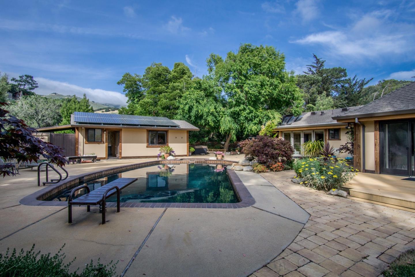 54 Holman Road Carmel Valley, CA 93924 - Photo 3 of 26 Gallery Image 3
