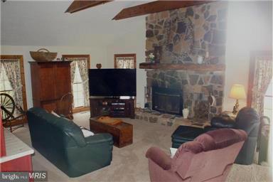 879 Calvert Road Rising Sun, MD 21911 - Photo 11 of 29 Family Room