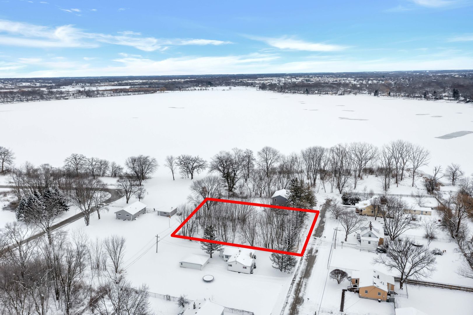 5204 West Pulaski Road McHenry, IL 60050 - Photo 5 of 8