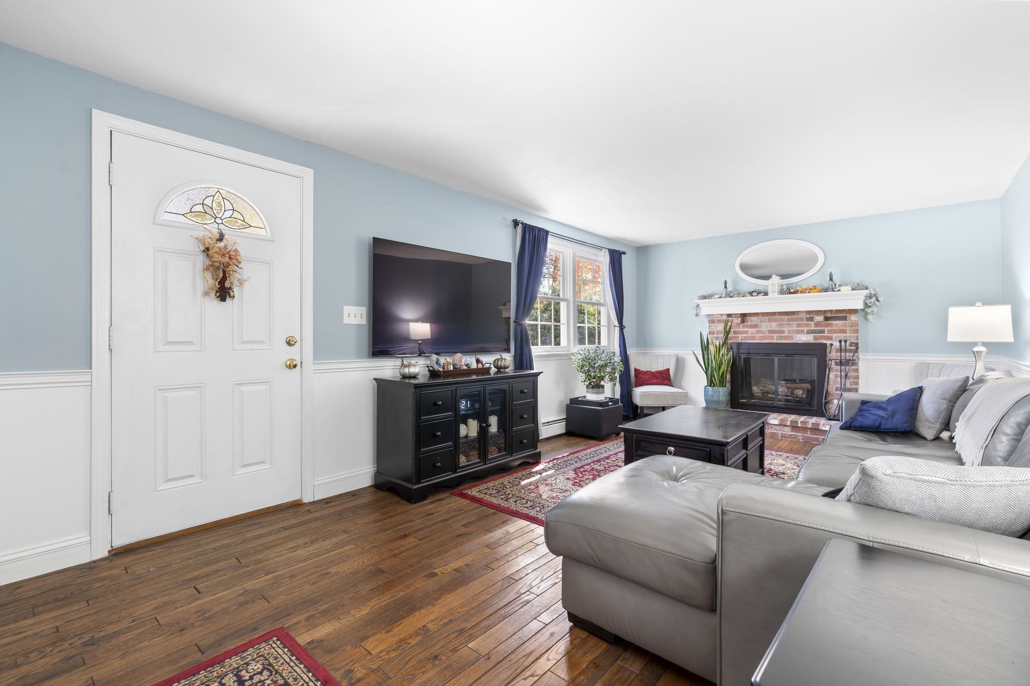 56 Whittier Street Newton, NH 03858 - Photo 12 of 46