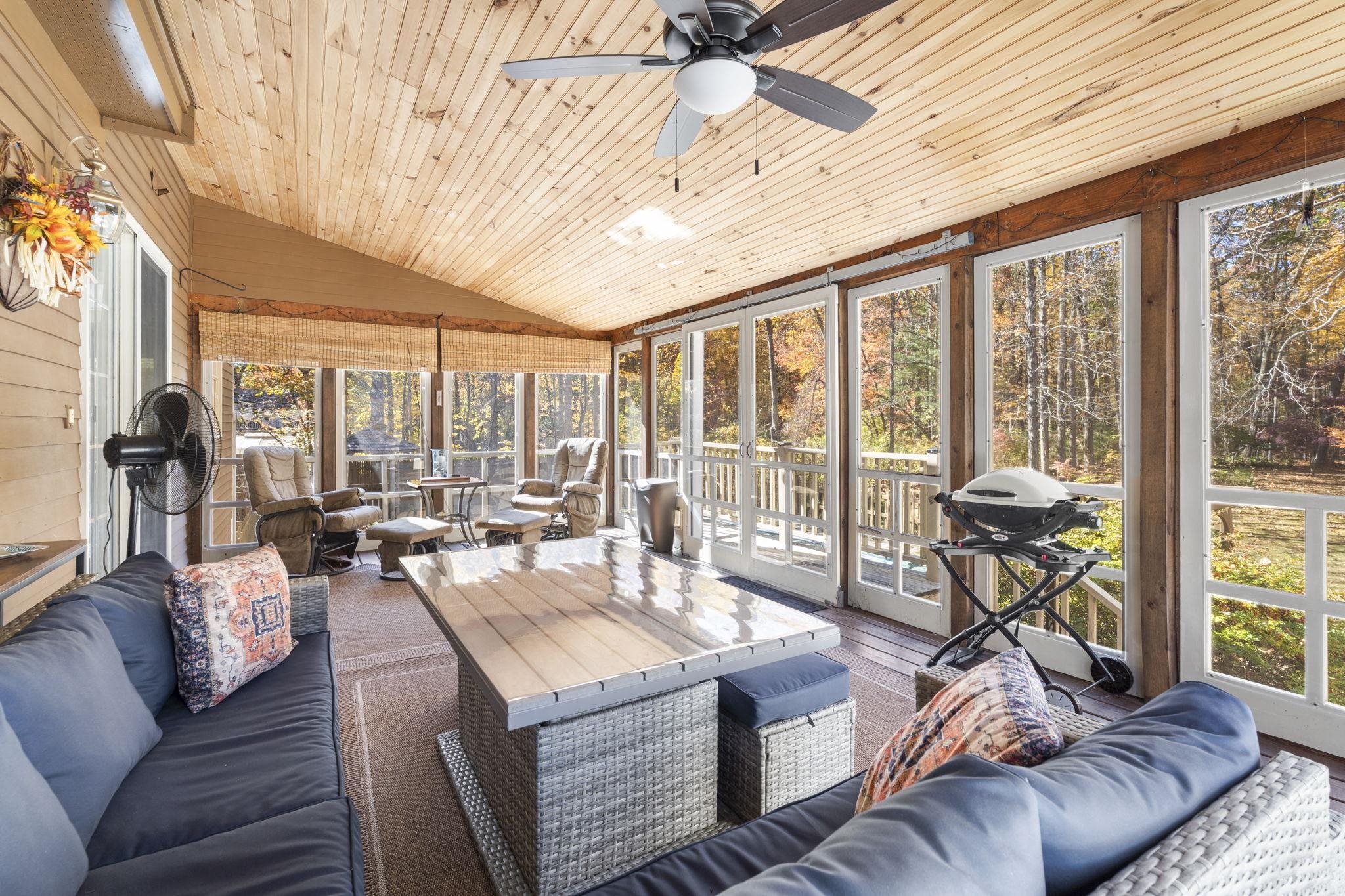 56 Whittier Street Newton, NH 03858 - Photo 25 of 46