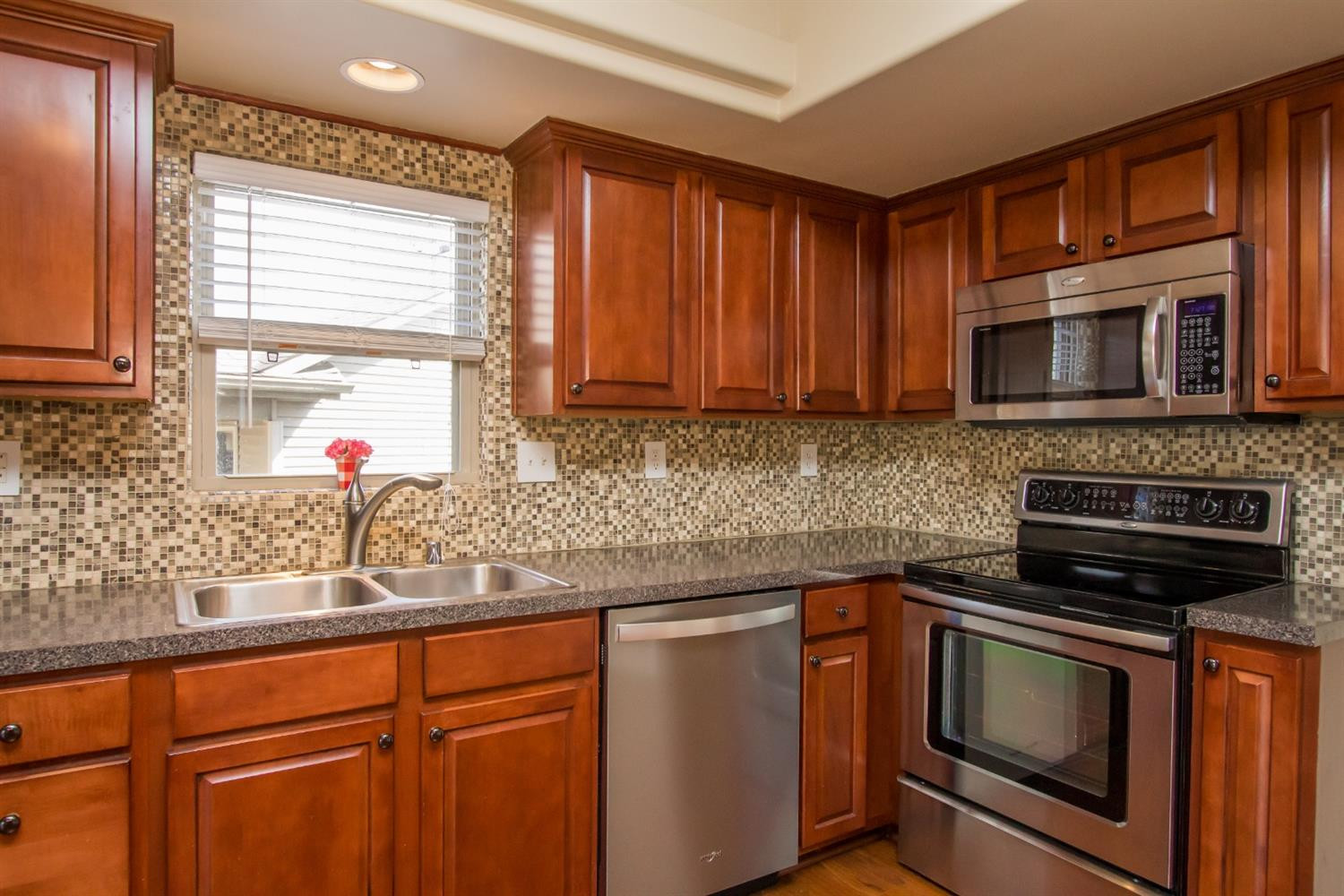 277 Spring Valley Lane Lexington, KY 40511 - Photo 16 of 41 Listing Photo