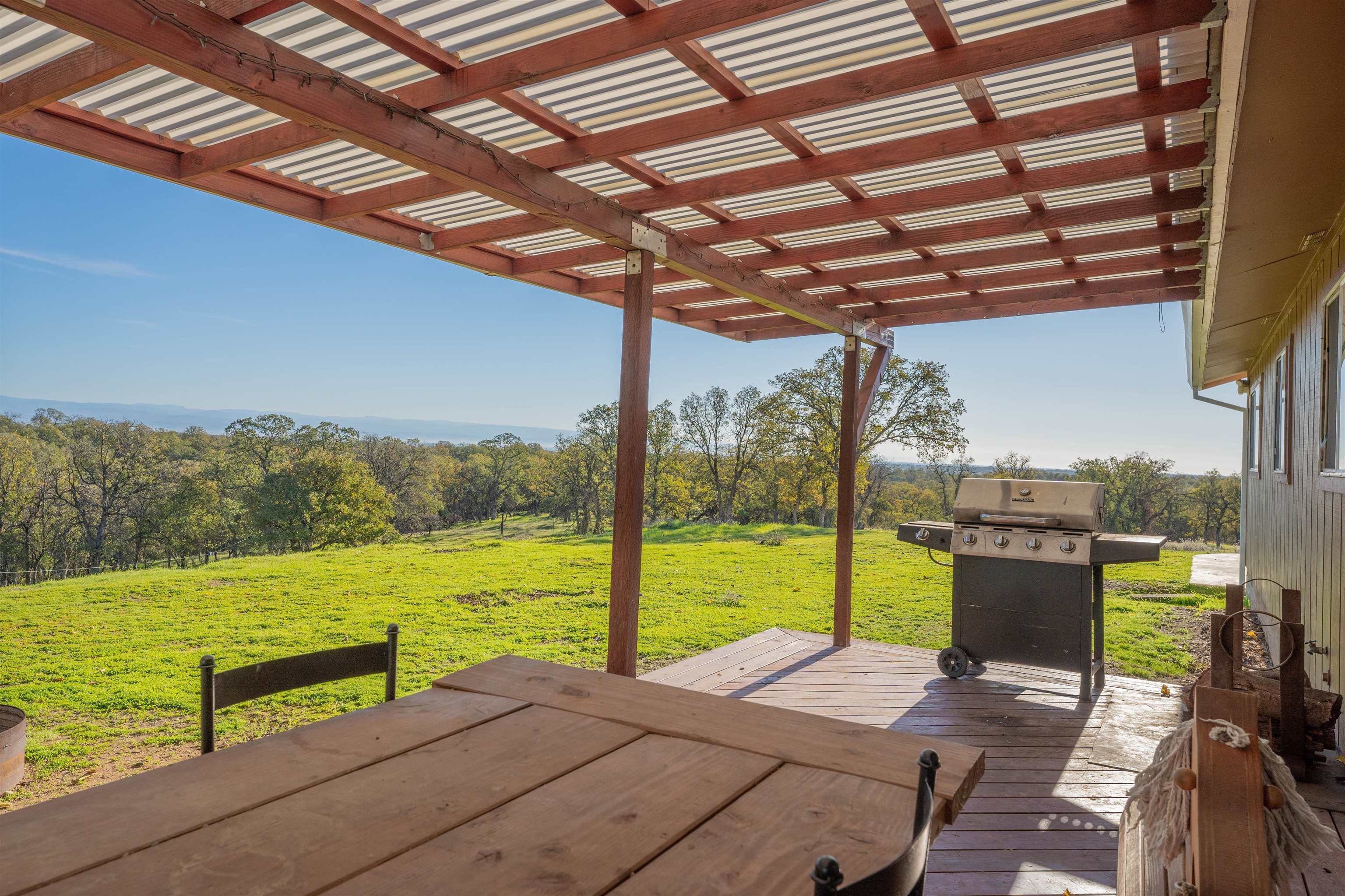 18805 Ridge Road Red Bluff, CA 96080 - Photo 27 of 33