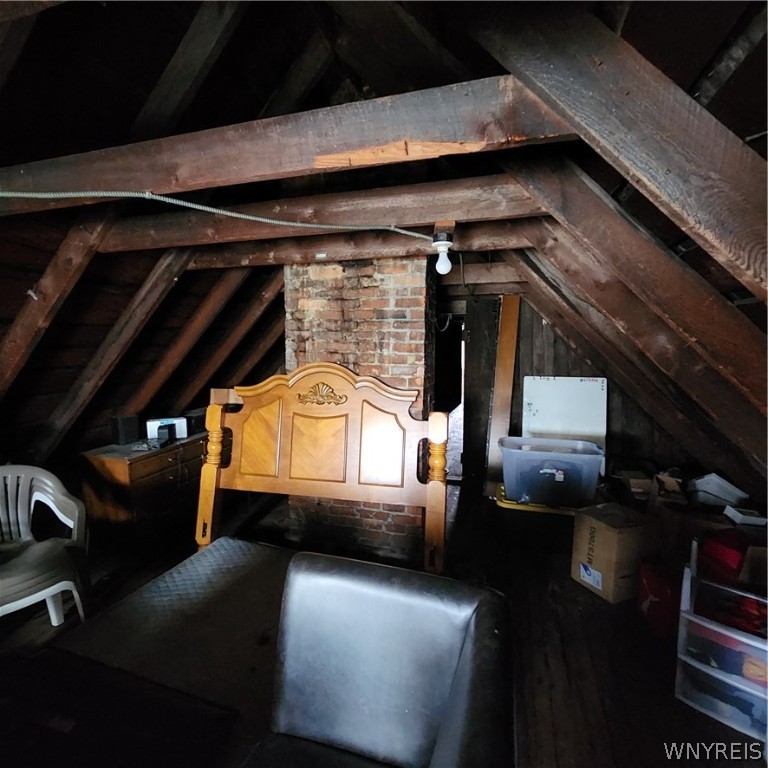 304 14th Street Buffalo, NY 14213 - Photo 29 of 33