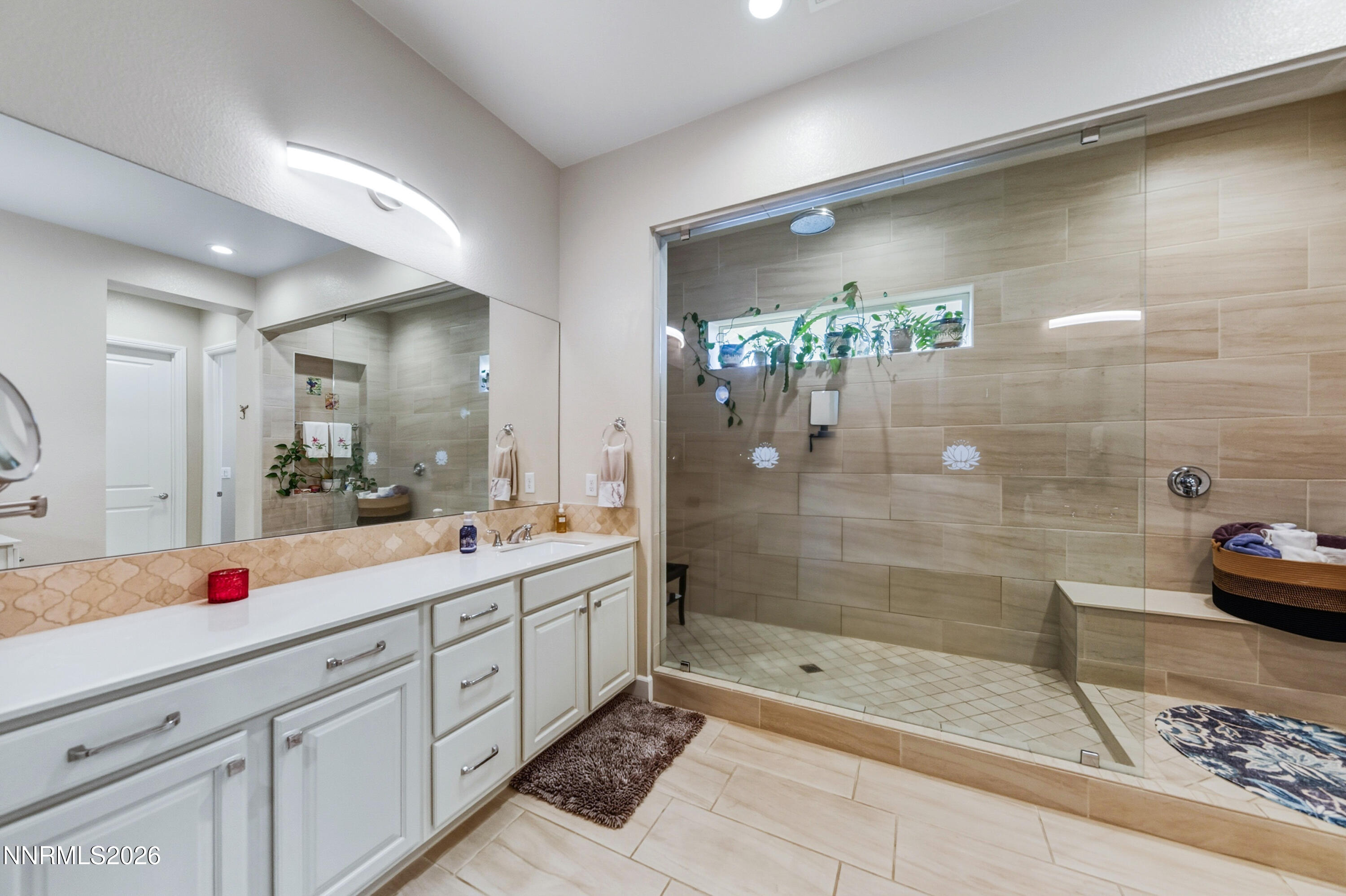 2468 Sparstone Drive Reno, NV 89521 - Photo 18 of 39 S-1049