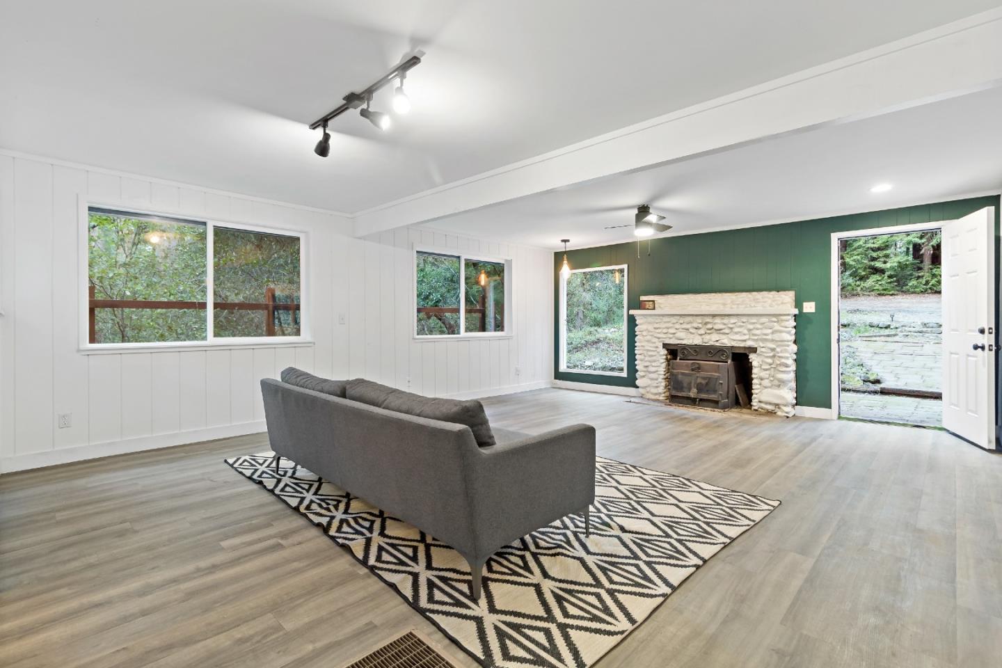 710 Primavera Road Boulder Creek, CA 95006 - Photo 7 of 23 Gallery Image 7