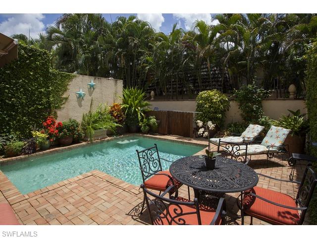 1165 4th Street South Naples, FL 34102 - Photo 11 of 12