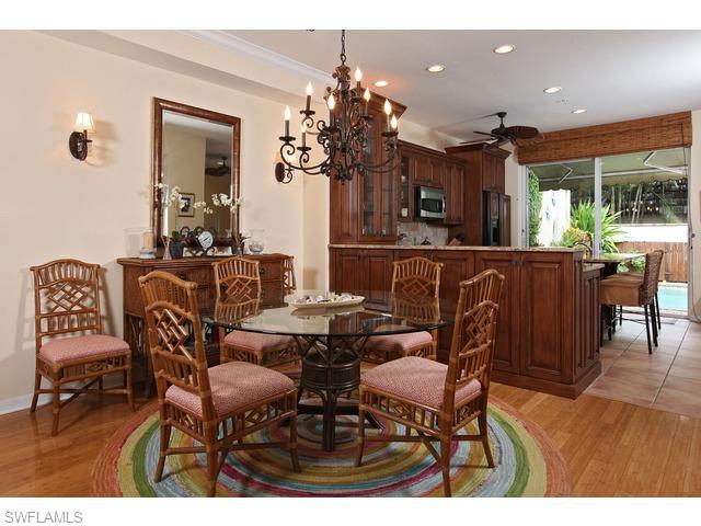 1165 4th Street South Naples, FL 34102 - Photo 4 of 12