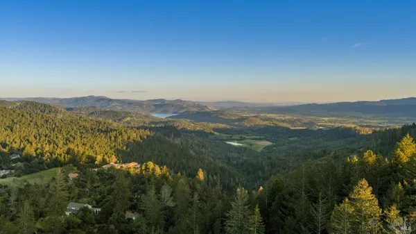 $1,375,000 | 541 Sunset Drive, Angwin, CA 94508
