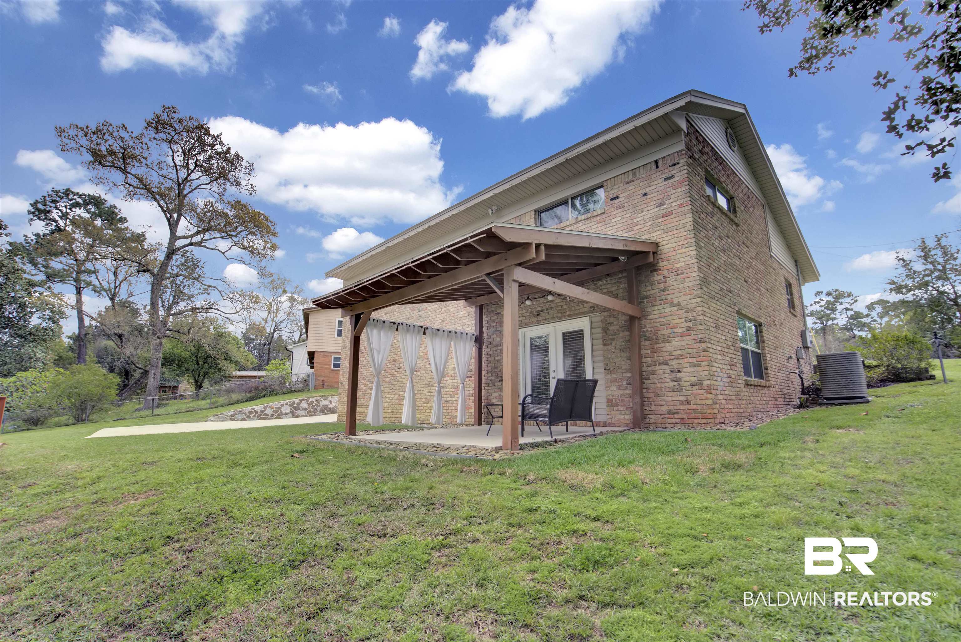 21 Lee Circle Daphne, AL 36527 - Photo 12 of 47