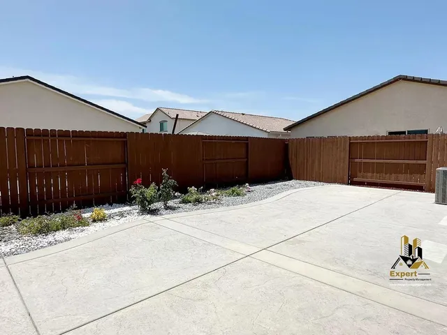 $3,560 | 4040 Swing Way, Roseville, CA 95747