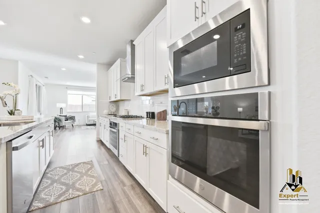 $3,560 | 4040 Swing Way, Roseville, CA 95747