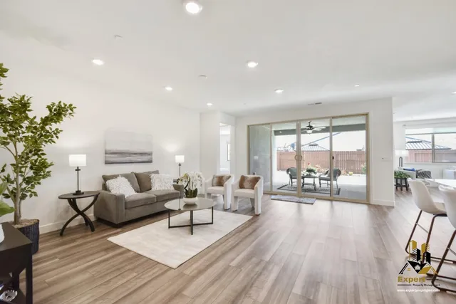 $3,560 | 4040 Swing Way, Roseville, CA 95747