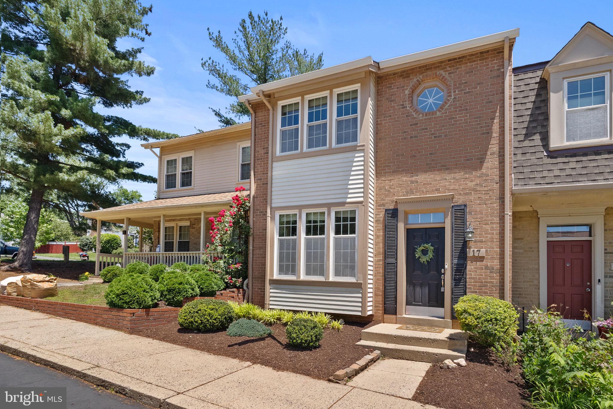 17 Hickory Hill Court Silver Spring, MD 20906 - Photo 3 of 32