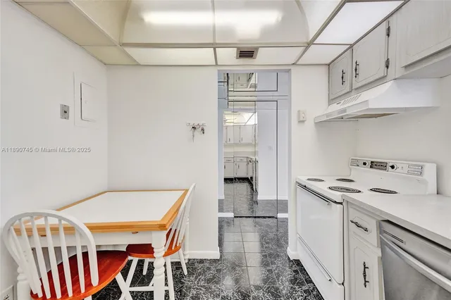 $229,000 | 501 East Dania Beach Boulevard, Unit 51G, Dania Beach, FL 33004