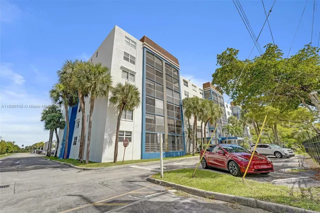 $229,000 | 501 East Dania Beach Boulevard, Unit 51G, Dania Beach, FL 33004