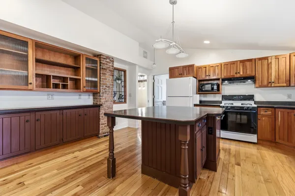 $439,900 | 619 South Dodge Street, Galena, IL 61036