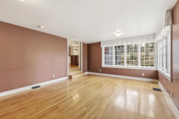 $439,900 | 619 South Dodge Street, Galena, IL 61036