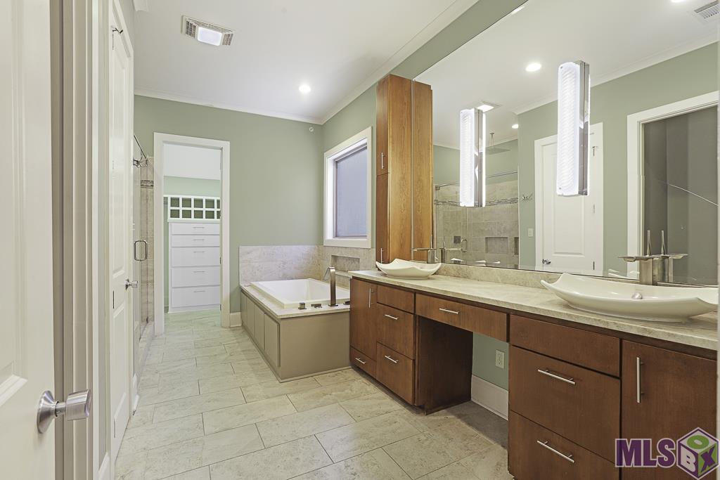 10115 Ambrose Court Baton Rouge, LA 70816 - Photo 11 of 30