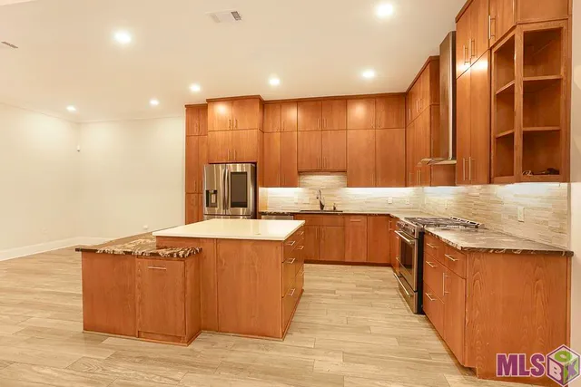 $399,900 | 10115 Ambrose Court, Baton Rouge, LA 70816