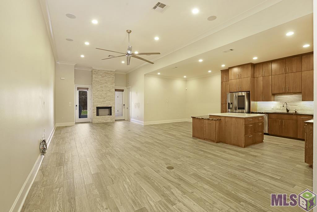 10115 Ambrose Court Baton Rouge, LA 70816 - Photo 3 of 30