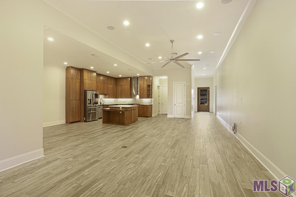 10115 Ambrose Court Baton Rouge, LA 70816 - Photo 5 of 30