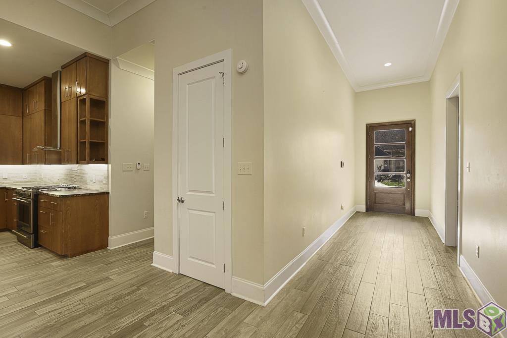 10115 Ambrose Court Baton Rouge, LA 70816 - Photo 8 of 30