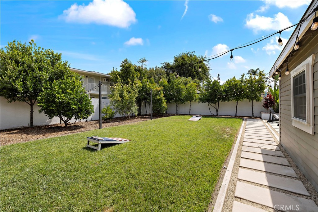 345 North Harwood Street Orange, CA 92866 - Photo 28 of 48