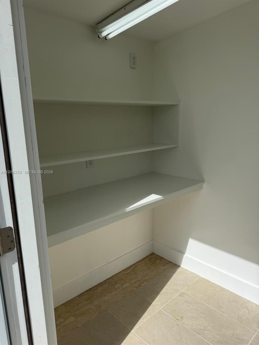 18481 Southwest 208th Street Miami, FL 33187 - Photo 16 of 17