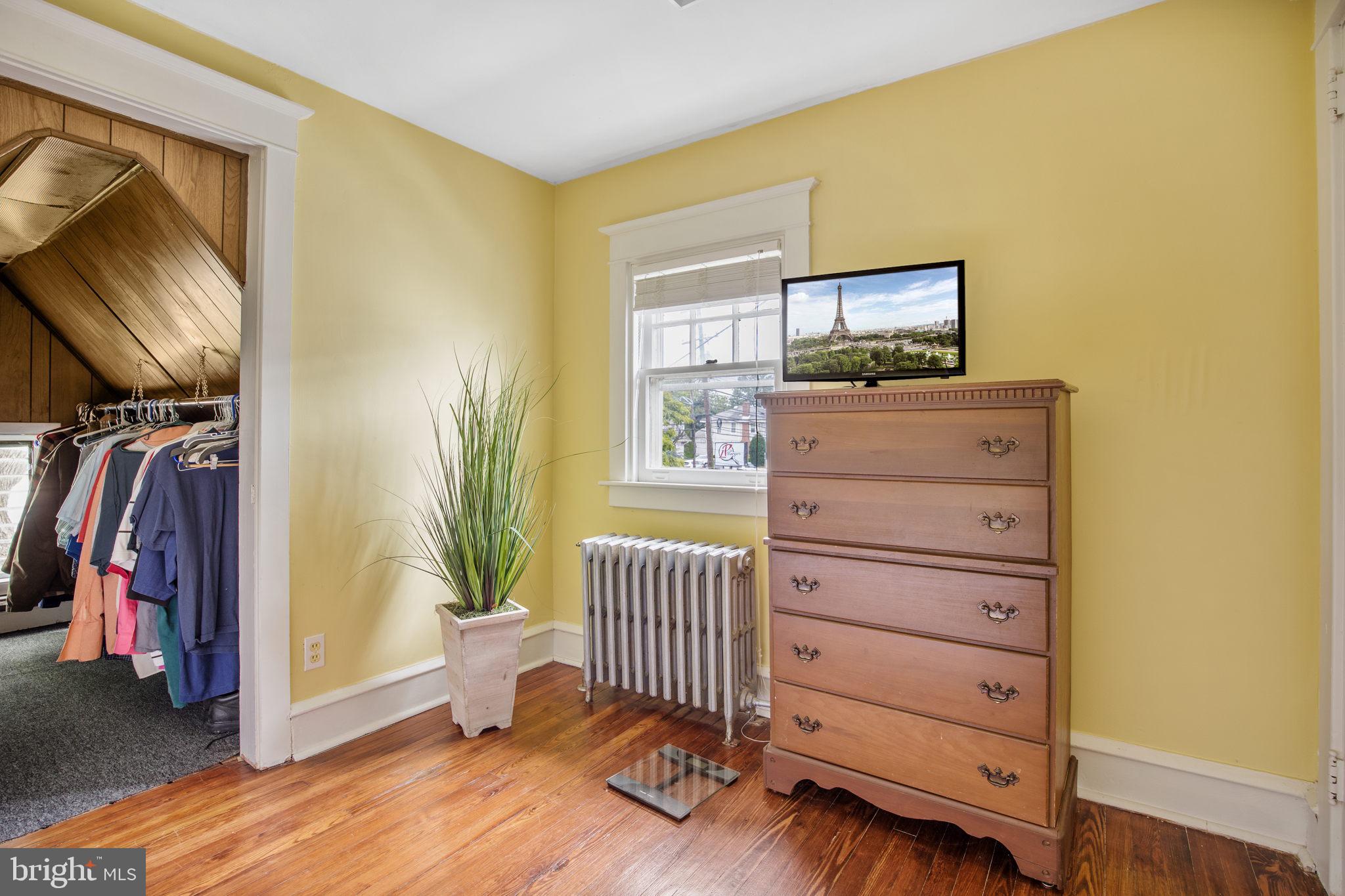 1005 North Providence Road Media, PA 19063 - Photo 13 of 23 2nd bedroom