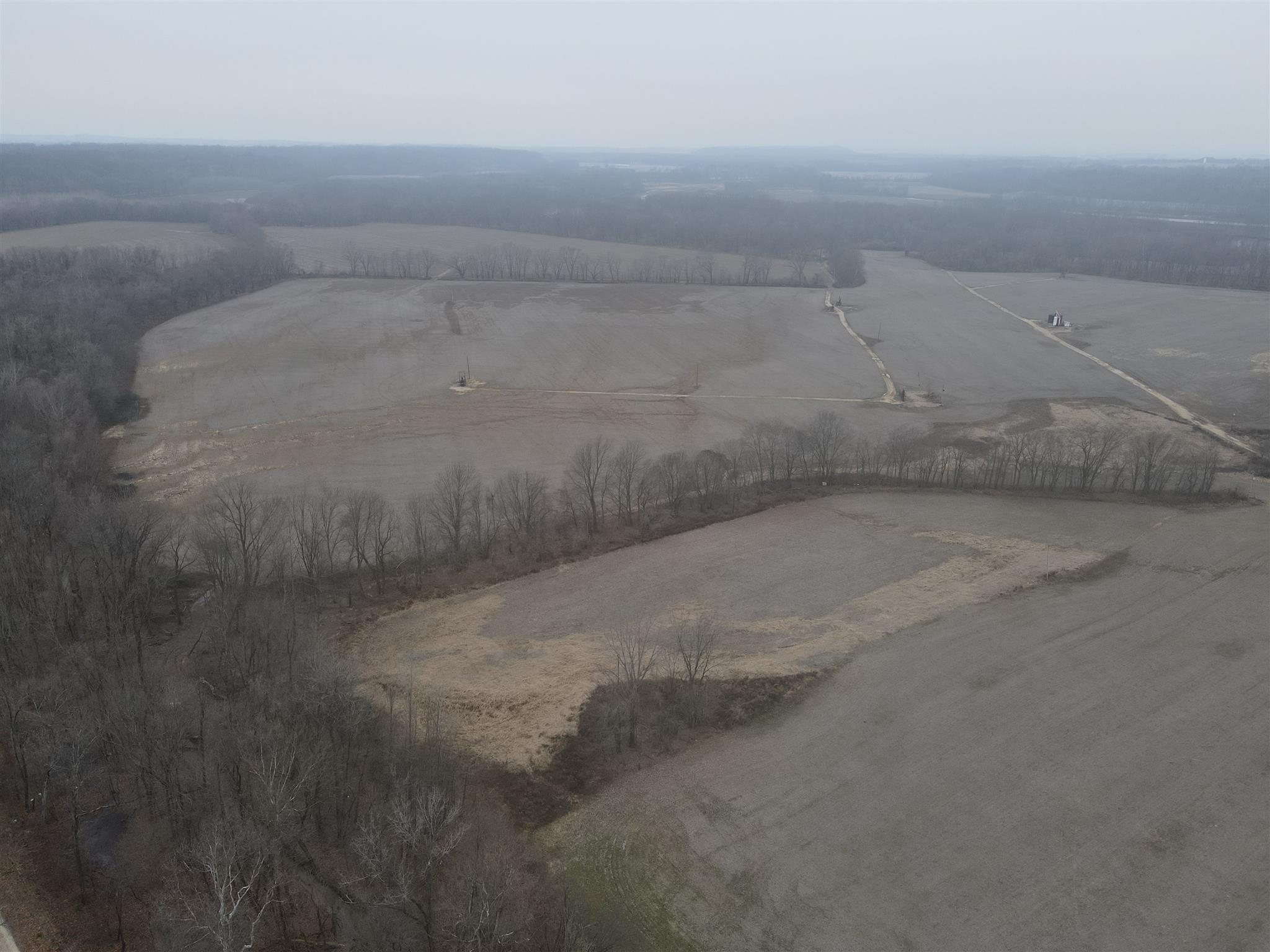 East Giro Road Hazleton, IN 47640 - Photo 7 of 10 Gallery Image 7