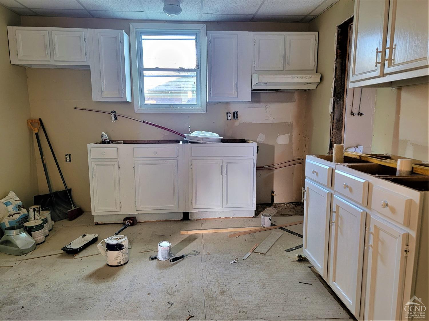 19 Mountain Avenue Cairo, NY 12413 - Photo 5 of 13 a view of cabinets and window