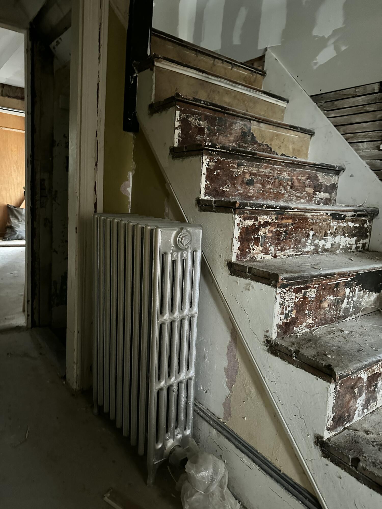 18 Porter Bridge Road Mexico, ME 04257 - Photo 14 of 35 Hall & Stairs