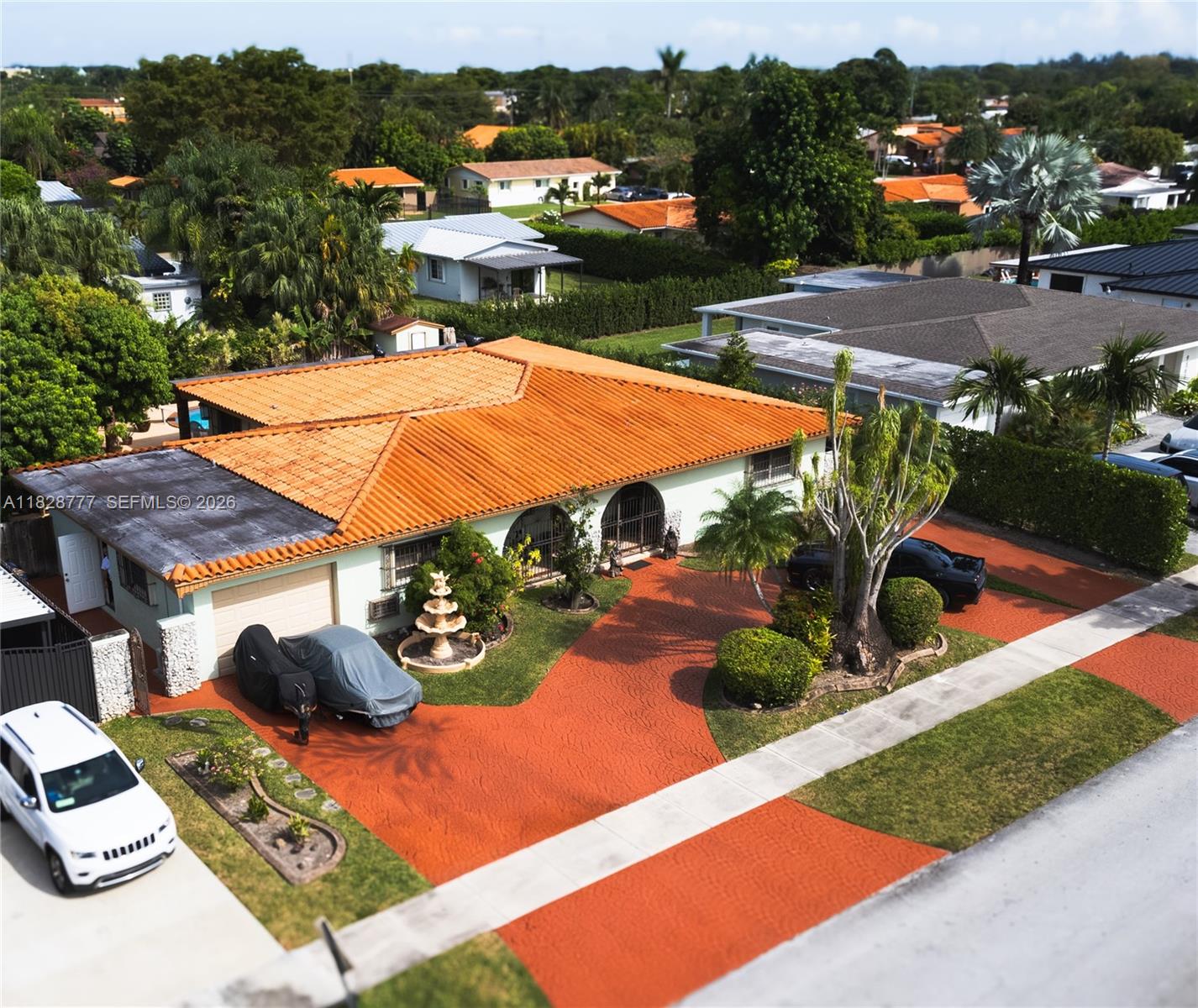 9601 Southwest 66th Street Miami, FL 33173 - Photo 4 of 61