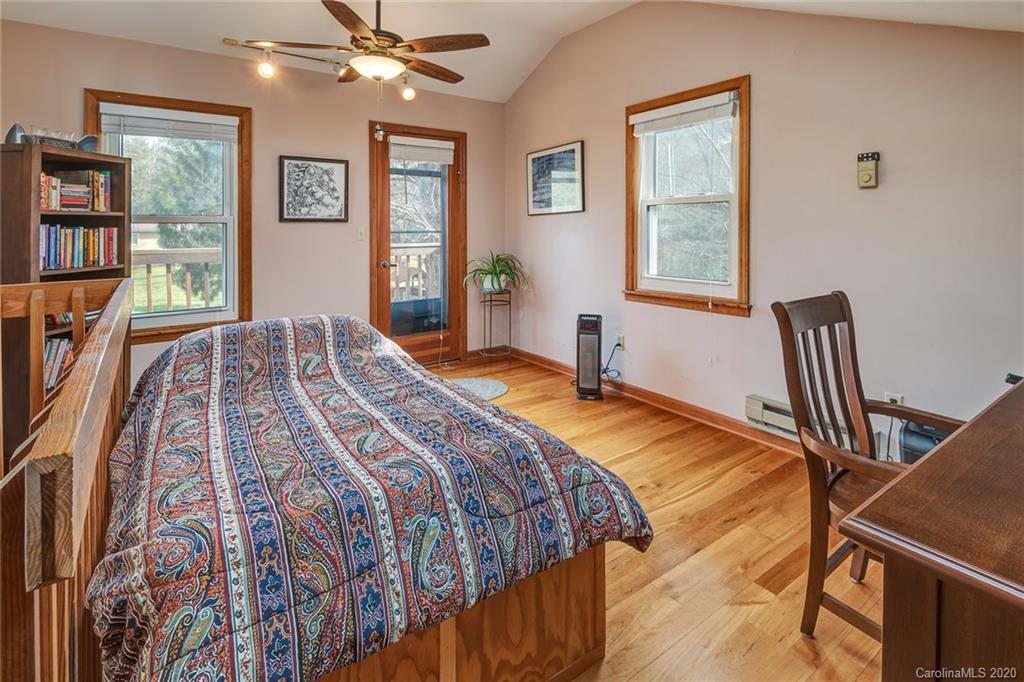 1257 Old Fort Road Fairview, NC 28730 - Photo 14 of 27