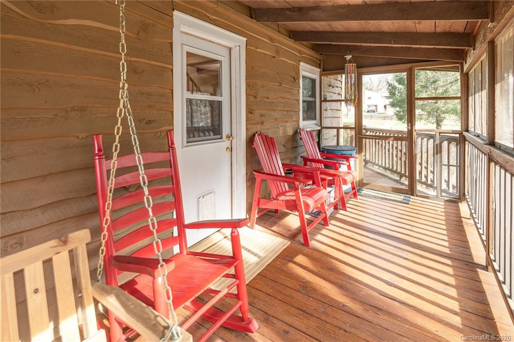 1257 Old Fort Road Fairview, NC 28730 - Photo 18 of 27