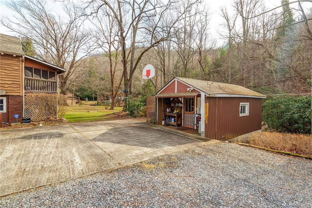 1257 Old Fort Road Fairview, NC 28730 - Photo 24 of 27