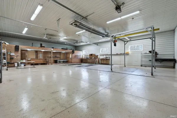 3355 West 700 South, Claypool, IN 46510