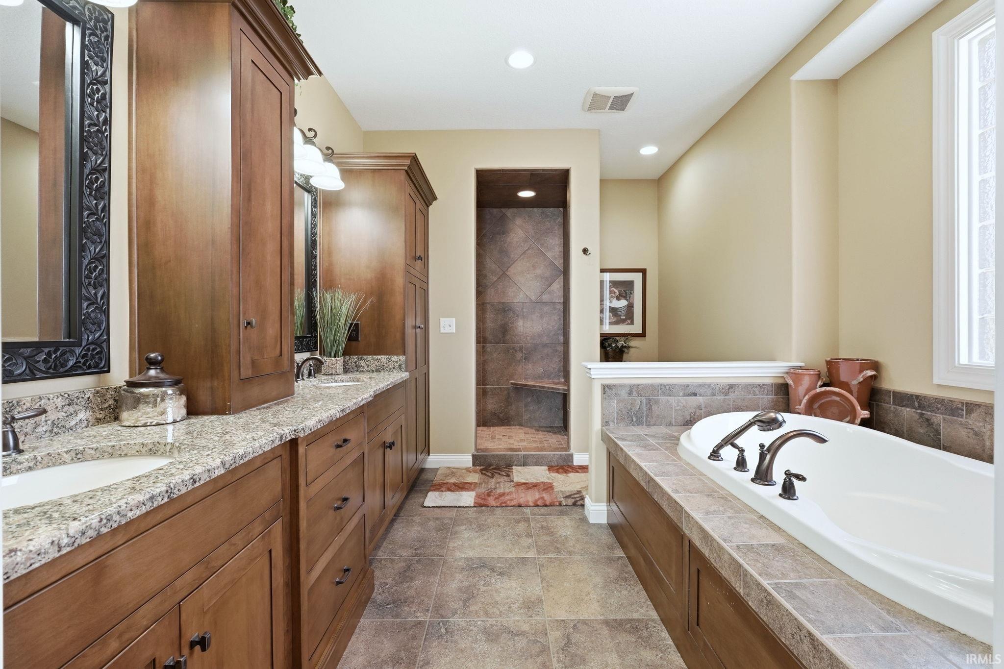 3355 West 700 South Claypool, IN 46510 - Photo 9 of 35