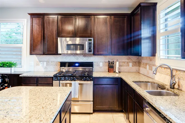 $440,000 | 3006 Sea Jay Drive, Austin, TX 78745