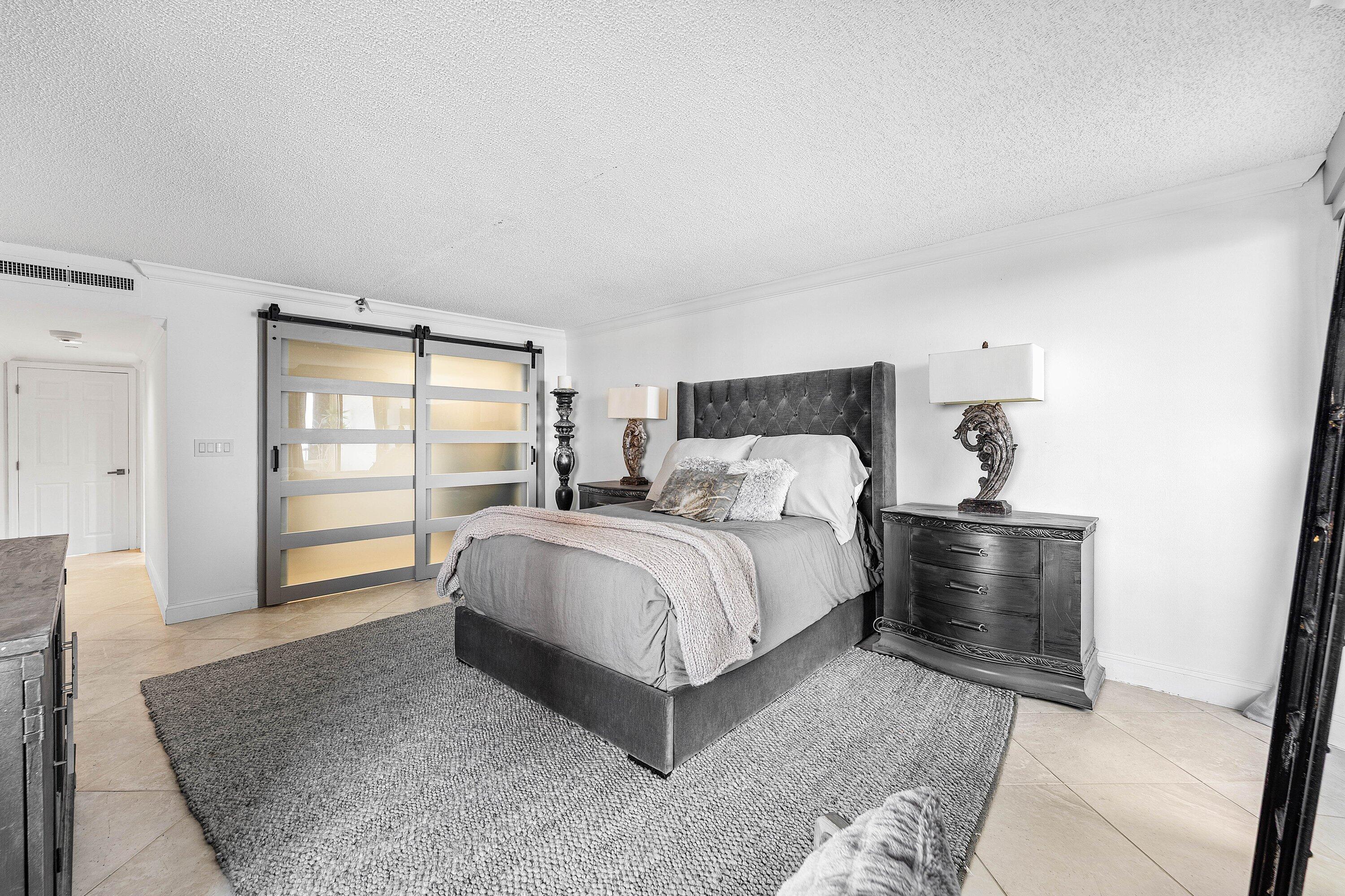 5080 North Ocean Drive, Unit 6B Singer Island, FL 33404 - Photo 12 of 40 Private Master Suite